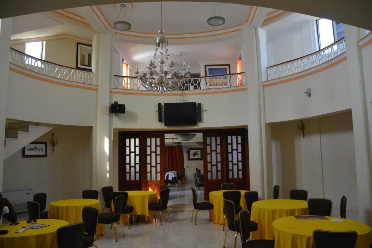 Hotel Tabarre 'S Palace 太子港 外观 照片